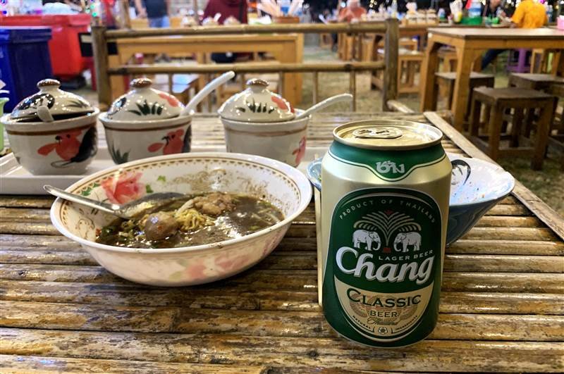 Bia Chang và bữa tối Ayutthaya