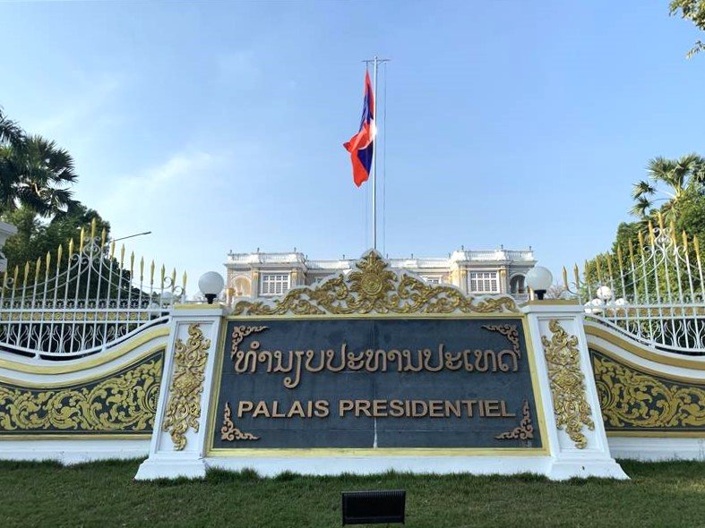 Dinh tổng thống đất nước Lào. Photo Samgoshare