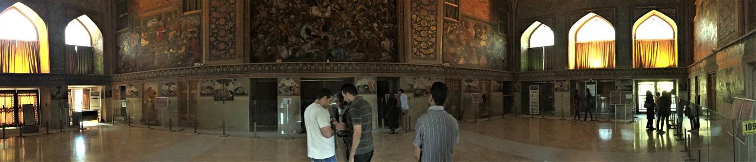 Một góc nội thất cung điện Chehel - Isfahan.