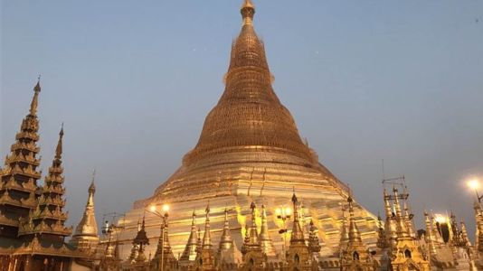 Hoàng hôn chùa Shwedagon Myanmar với Samgoshare !