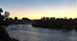 Say goodbye thành phố sinh động Brisbane ! Photo Samgoshare