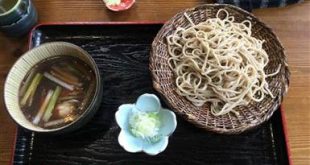 Thưởng thức mỳ Soba Kuromugi tại Obihiro. Photo Samgoshare