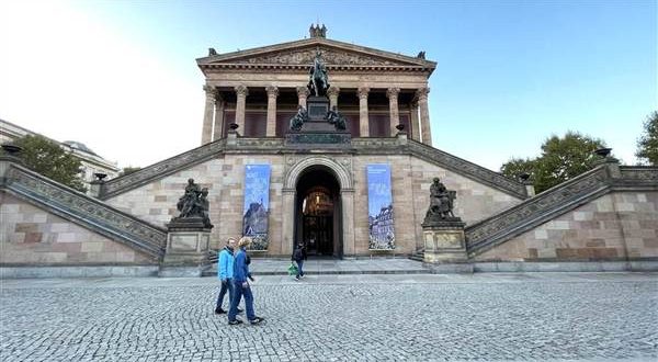 Dạo quanh bảo tàng Alte Nationalgalerie Berlin
